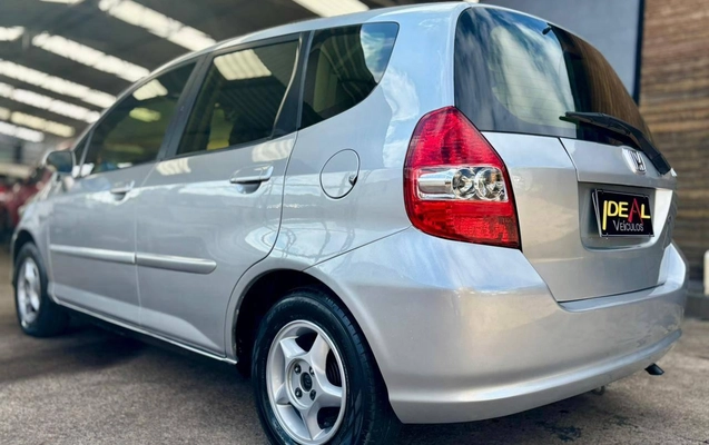 imagem-https://www.socarrao.com.br/sc-vehicle-images-prod/1021332/1776863507278-0152315b8f704c71bd1e8cfdf5372f49_1776863360521.jpeg