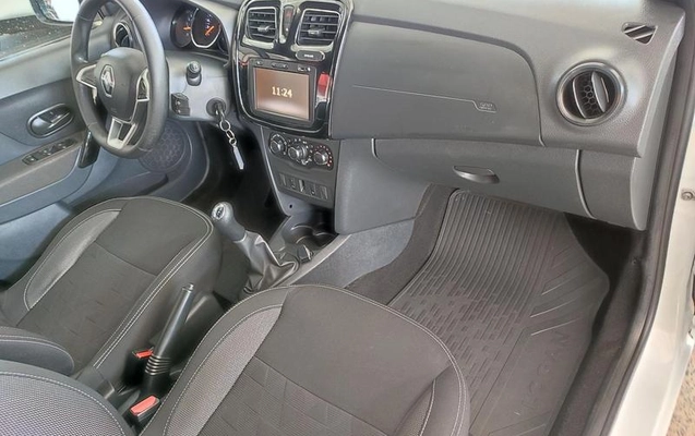 imagem-https://www.socarrao.com.br/sc-vehicle-images-prod/1021500/1791373384306-8014058_0_B_f3f5547307.jpeg