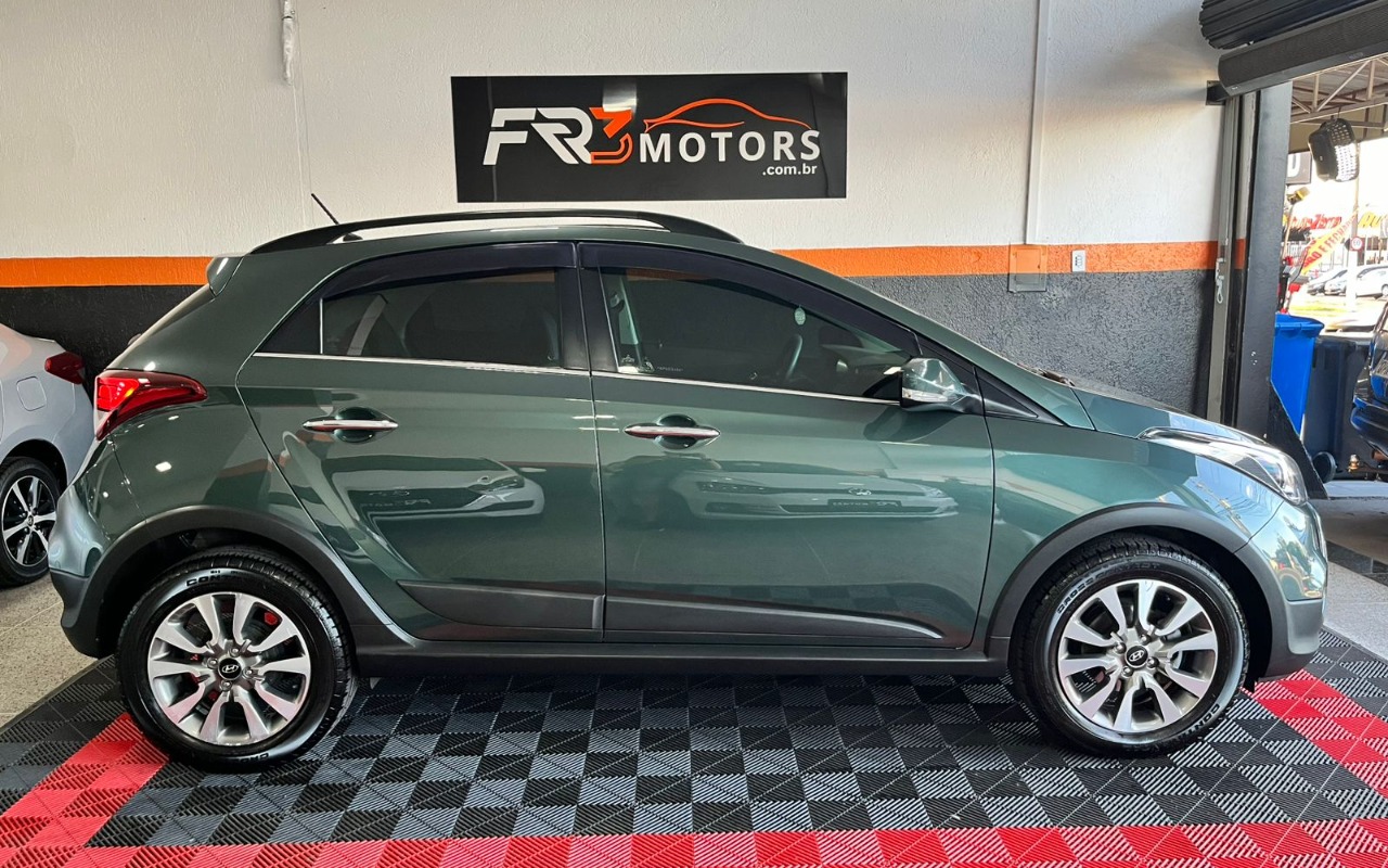 imagem-https://www.socarrao.com.br/sc-vehicle-images-prod/1021777/1776881397043-V2hhdHNBcHAgSW1hZ2UgMjAyNi0wNC0xNyBhdCAxNy4zNC4wMCAoMSkuanBlZw.jpeg