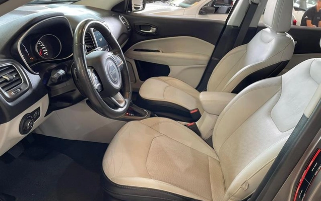 imagem-https://www.socarrao.com.br/sc-vehicle-images-prod/1021827/1787663034726-8010762_7_B_3987fa0dfe.jpeg