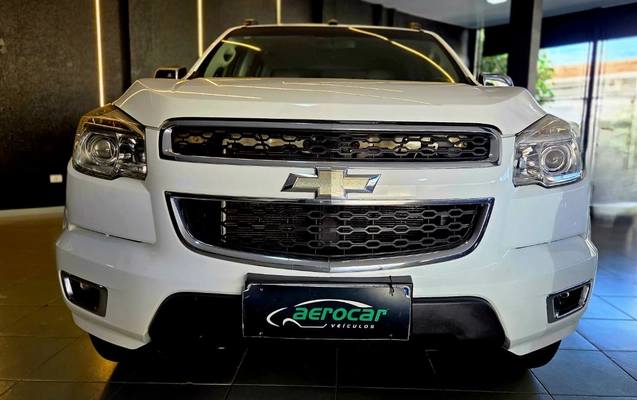 imagem-https://www.socarrao.com.br/sc-vehicle-images-prod/1022224/1776971222115-09032bc2-5dc9-4f6a-9e00-2ddf69e2817e.jpeg