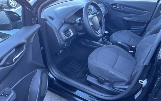 imagem-https://www.socarrao.com.br/sc-vehicle-images-prod/1022497/1778683299979-OTk0NzAzM2UtMjA1Ni00MjNlLWIzNjUtZWFlYThlMmU0ZjFiLmpwZw.jpg