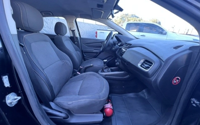 imagem-https://www.socarrao.com.br/sc-vehicle-images-prod/1022497/1778683300094-NzRiYjAwODQtZWNmNy00ZjJhLWFjMGYtMTQzMWEyMjJkZDNmLmpwZw.jpg