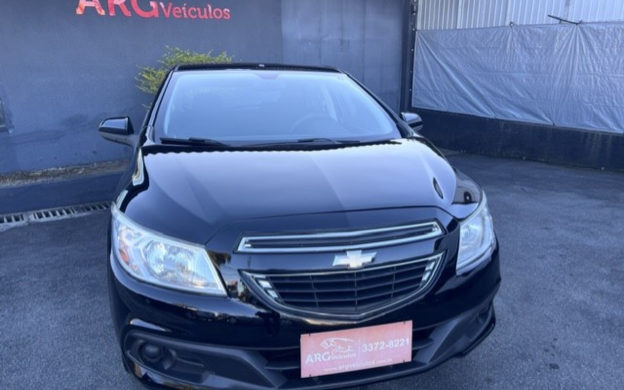imagem-https://www.socarrao.com.br/sc-vehicle-images-prod/1022497/1778684096252-ZWNlOTUxZTQtYTIzZi00MjU0LTg3ZjAtYTVlM2ZiM2RlNWRjLmpwZw.jpg