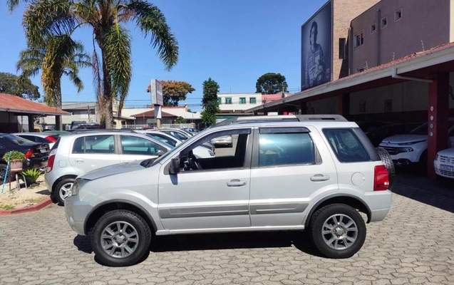 imagem-https://www.socarrao.com.br/sc-vehicle-images-prod/1022563/1784638638304-8016183_14_B_3c1bd8f9a4.jpeg