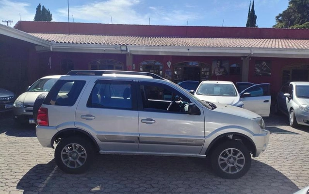 imagem-https://www.socarrao.com.br/sc-vehicle-images-prod/1022563/1784638638307-8016183_7_B_c3637cda87.jpeg