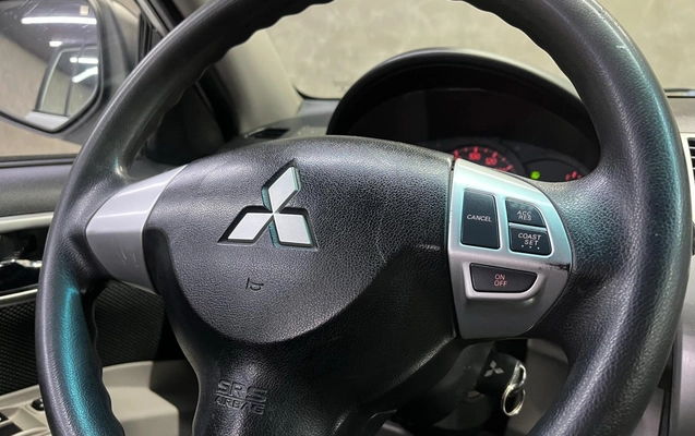 imagem-https://www.socarrao.com.br/sc-vehicle-images-prod/1022569/1776884034370-14.jpg