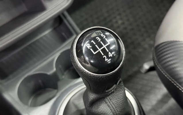 imagem-https://www.socarrao.com.br/sc-vehicle-images-prod/1022650/1776885376577-8_091009.jpg