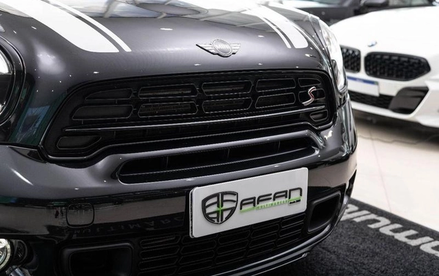 imagem-https://www.socarrao.com.br/sc-vehicle-images-prod/1023017/1788353894092-8015793_10_B_d2de0f6c38.jpeg