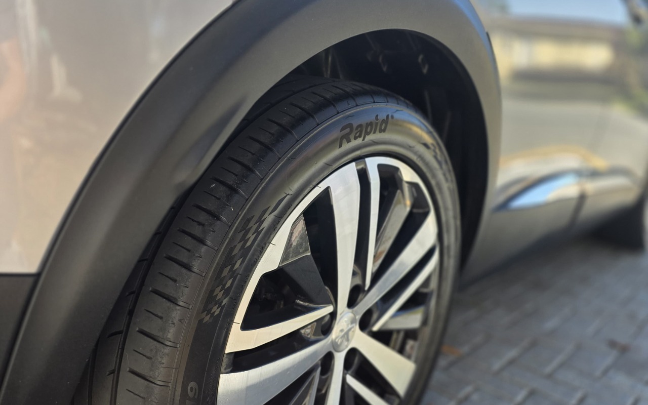 imagem-https://www.socarrao.com.br/sc-vehicle-images-prod/1023027/1776891811240-SU1HLTIwMjYwNDIyLVdBMDA2OC5qcGc.jpg