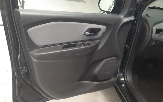 imagem-https://www.socarrao.com.br/sc-vehicle-images-prod/1023140/1776898989992-V2hhdHNBcHAgSW1hZ2UgMjAyNi0wNC0yMiBhdCAxOS4zMC40OC5qcGVn.jpeg