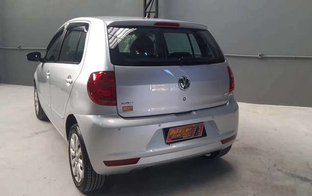 imagem-https://www.socarrao.com.br/sc-vehicle-images-prod/1023204/1776902174784-V2hhdHNBcHAgSW1hZ2UgMjAyNi0wNC0yMiBhdCAxOS4xMC4wNiAoMSkuanBlZw.jpeg