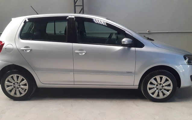 imagem-https://www.socarrao.com.br/sc-vehicle-images-prod/1023204/1776902174891-V2hhdHNBcHAgSW1hZ2UgMjAyNi0wNC0yMiBhdCAxOS4xMC4wOC5qcGVn.jpeg