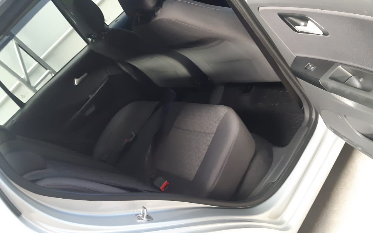 imagem-https://www.socarrao.com.br/sc-vehicle-images-prod/1023204/1776902176295-V2hhdHNBcHAgSW1hZ2UgMjAyNi0wNC0yMiBhdCAxOS4xMC4xMi5qcGVn.jpeg