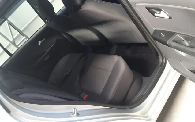 imagem-https://www.socarrao.com.br/sc-vehicle-images-prod/1023204/1776902176295-V2hhdHNBcHAgSW1hZ2UgMjAyNi0wNC0yMiBhdCAxOS4xMC4xMi5qcGVn.jpeg