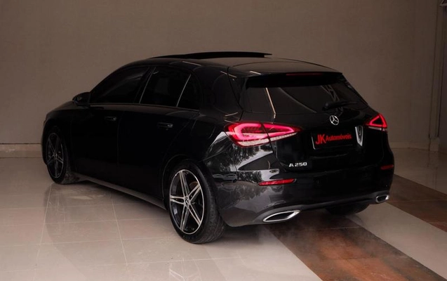 imagem-https://www.socarrao.com.br/sc-vehicle-images-prod/1025053/1779713664113-8018170_1_B_29ec841000.jpeg