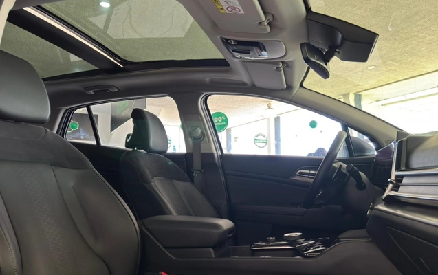 imagem-https://www.socarrao.com.br/sc-vehicle-images-prod/1025145/1776950823238-7_121310.jpg