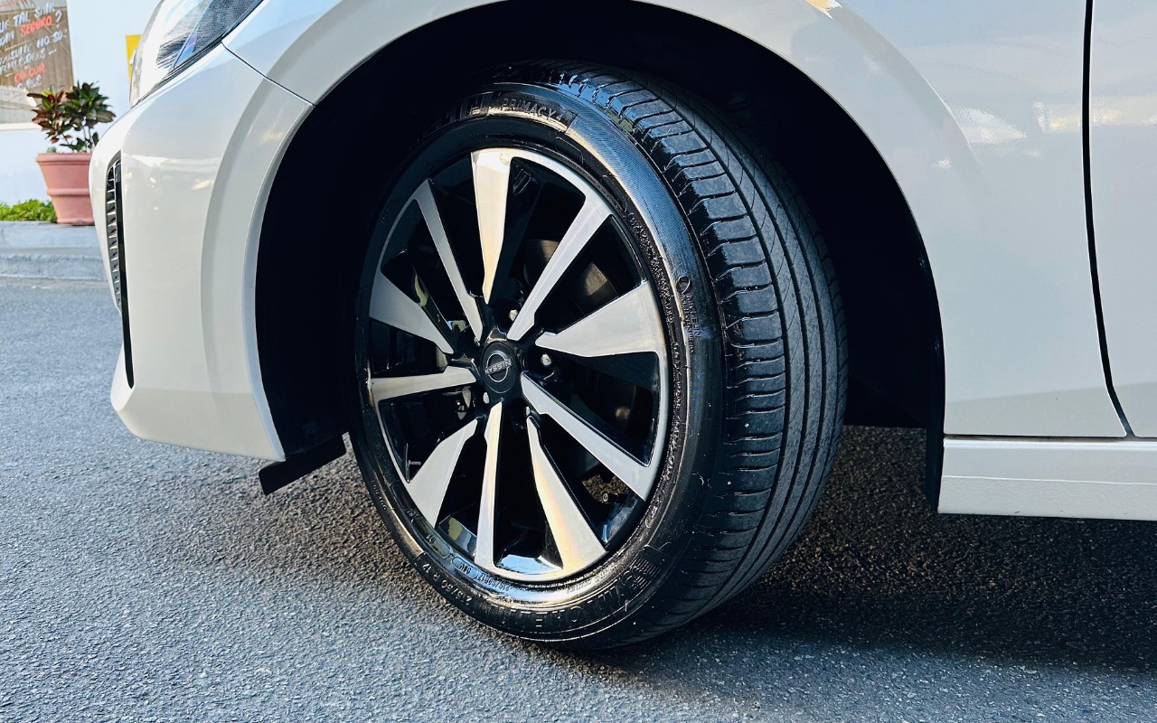imagem-https://www.socarrao.com.br/sc-vehicle-images-prod/1025158/1776951456979-ODliNDI0MTYtOTgxOC00NDUwLWJiODctNWM4N2I5ZjFhNzA1LmpwZWc.jpeg