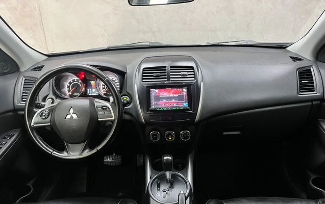 imagem-https://www.socarrao.com.br/sc-vehicle-images-prod/1025184/1783357370018-c869197d-a66e-4386-8cc9-12037692f47e.jpg