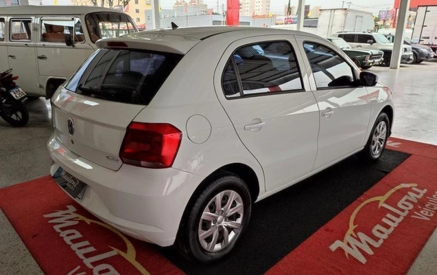 imagem-https://www.socarrao.com.br/sc-vehicle-images-prod/1025576/1789560217767-8019742_8_B_e80f3e0e78.jpeg