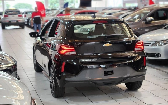 imagem-https://www.socarrao.com.br/sc-vehicle-images-prod/1025684/1787086651681-7779078_18_B_12b48d83ec.jpeg