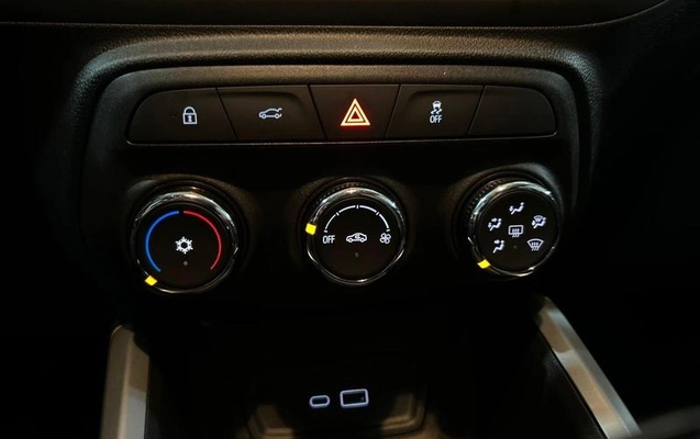 imagem-https://www.socarrao.com.br/sc-vehicle-images-prod/1025685/1785162614999-7779026_5_B_97ccbadc68.jpeg