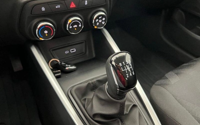 imagem-https://www.socarrao.com.br/sc-vehicle-images-prod/1025687/1787086656758-7779000_16_B_5cd59f8451.jpeg