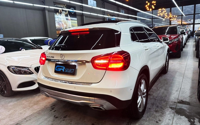 imagem-https://www.socarrao.com.br/sc-vehicle-images-prod/1025719/1776965709315-003_7fda76242ea8999945d330b825f19e67.jpg