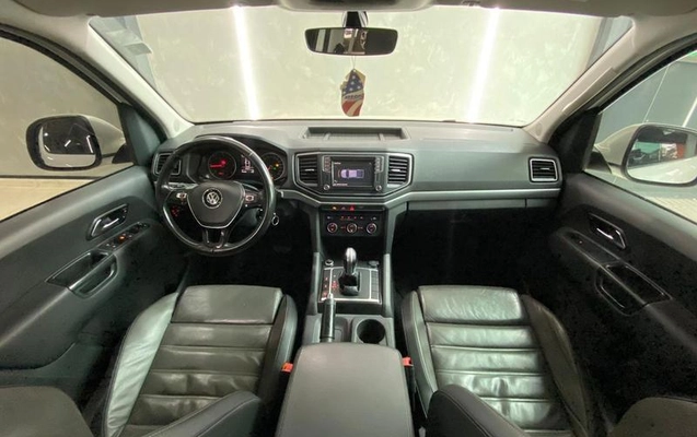 imagem-https://www.socarrao.com.br/sc-vehicle-images-prod/1025797/1776966880957-7900130_12_B_e48e882ac3.jpeg
