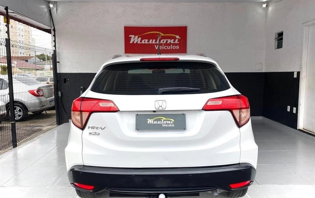 imagem-https://www.socarrao.com.br/sc-vehicle-images-prod/1025849/1790790601174-8016697_30_B_a2cf0a2175.jpeg