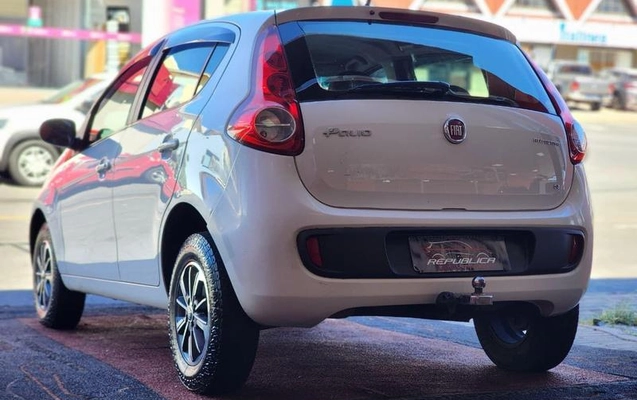 imagem-https://www.socarrao.com.br/sc-vehicle-images-prod/1025856/1787661595263-8020394_4_B_267519f826.jpeg