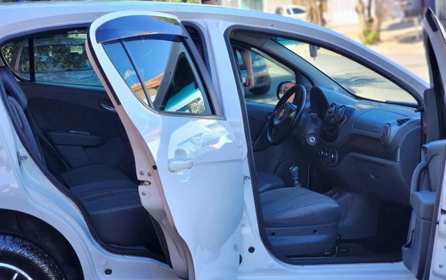 imagem-https://www.socarrao.com.br/sc-vehicle-images-prod/1025856/1787661595266-8020394_7_B_f4c3c19bc0.jpeg