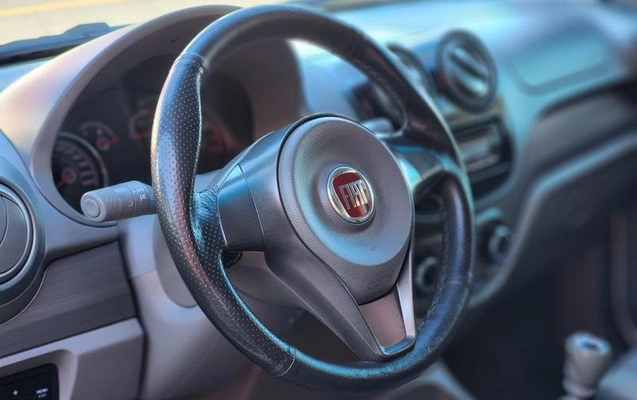 imagem-https://www.socarrao.com.br/sc-vehicle-images-prod/1025856/1787661595270-8020394_4_B_d49830ca2f.jpeg