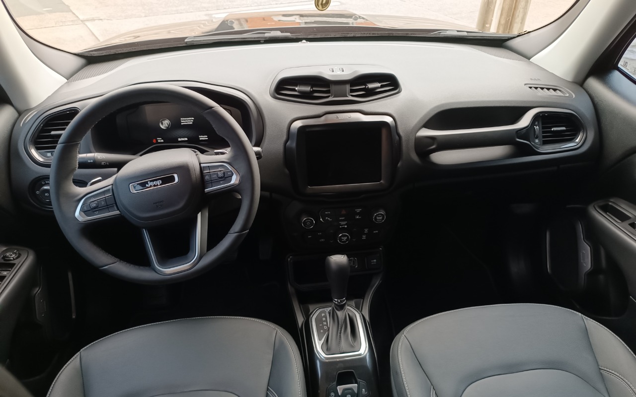 imagem-https://www.socarrao.com.br/sc-vehicle-images-prod/1025909/1776969614905-SU1HXzIwMjYwNDIzXzE0MzUxNi5qcGc.jpg