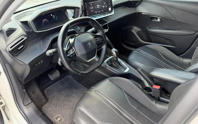 imagem-https://www.socarrao.com.br/sc-vehicle-images-prod/1026052/1786728743790-8020906_10_B_d7836949f0.jpeg