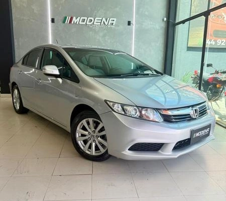 imagem-https://www.socarrao.com.br/sc-vehicle-images-prod/1026148/1779383584960-7820554_4_B_b6111e8f42.jpeg