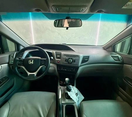 imagem-https://www.socarrao.com.br/sc-vehicle-images-prod/1026148/1779383584966-7820554_11_B_8001f2c2a1.jpeg