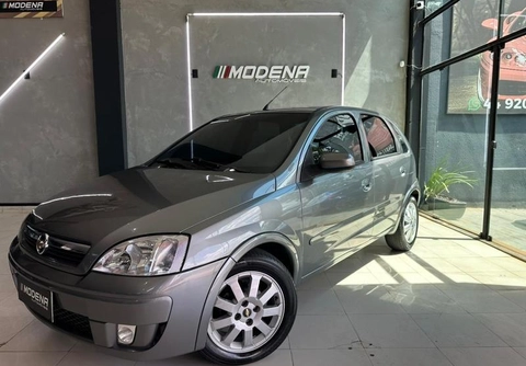 Chevrolet Corsa 2012 Cinza — foto 1 de 3