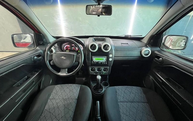 imagem-https://www.socarrao.com.br/sc-vehicle-images-prod/1026161/1776973894696-7910631_11_B_a88d7f1da8.jpeg
