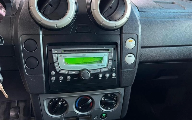 imagem-https://www.socarrao.com.br/sc-vehicle-images-prod/1026161/1776973894703-7910631_14_B_fcd7b776a0.jpeg