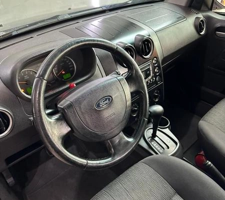 imagem-https://www.socarrao.com.br/sc-vehicle-images-prod/1026162/1779383670228-7889605_10_B_3a7f6f07a5.jpeg