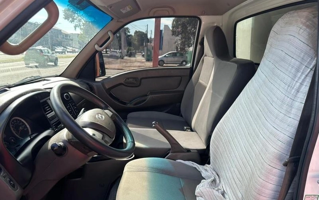 imagem-https://www.socarrao.com.br/sc-vehicle-images-prod/1026168/1779383928418-7969495_9_B_d813423584.jpeg