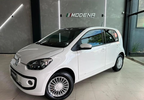 Volkswagen Up! 2017 Branco — foto 1 de 3