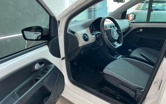 imagem-https://www.socarrao.com.br/sc-vehicle-images-prod/1026190/1779384085132-7820662_8_B_59a9af863c.jpeg