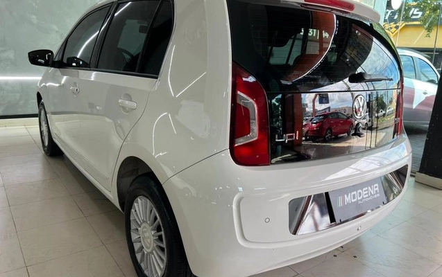 imagem-https://www.socarrao.com.br/sc-vehicle-images-prod/1026190/1779384085133-7820662_7_B_03edc40fde.jpeg