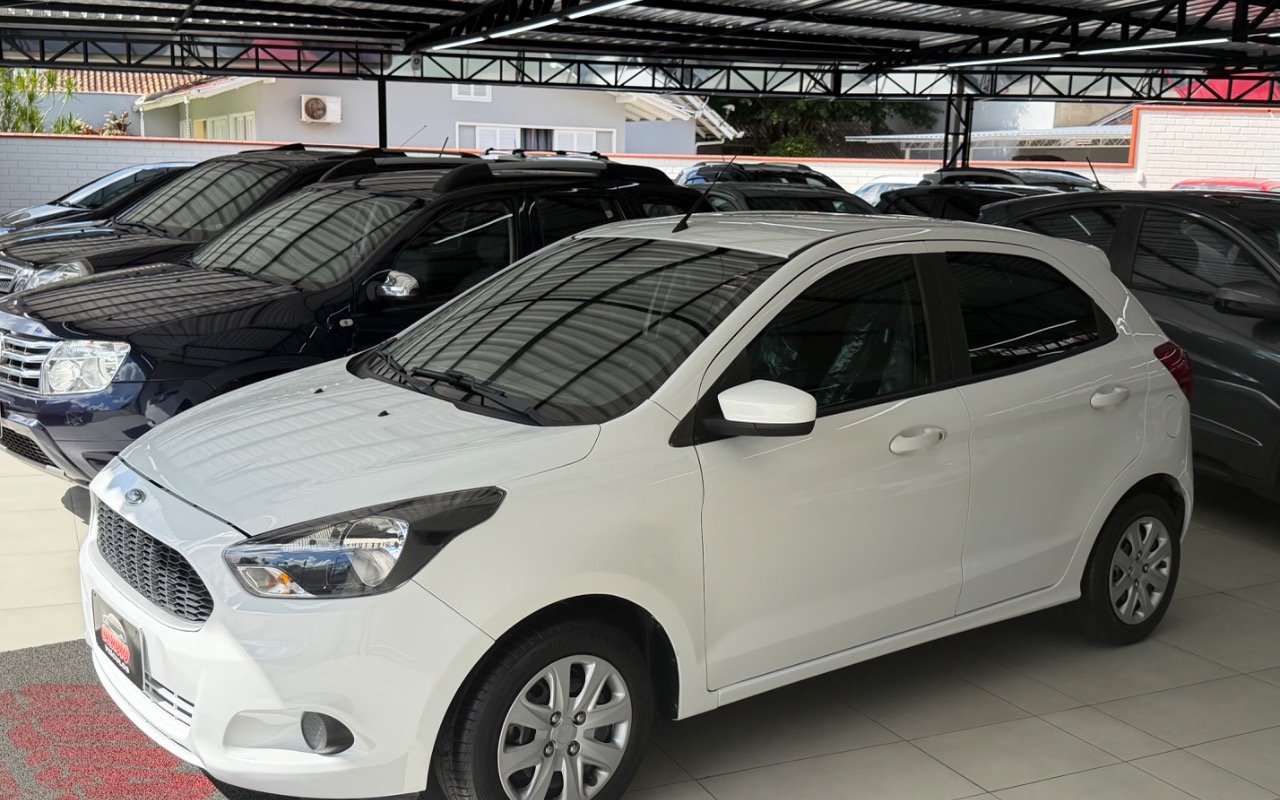 imagem-https://www.socarrao.com.br/sc-vehicle-images-prod/1026341/1776975987072-SU1HXzQ3OTcuanBlZw.jpeg