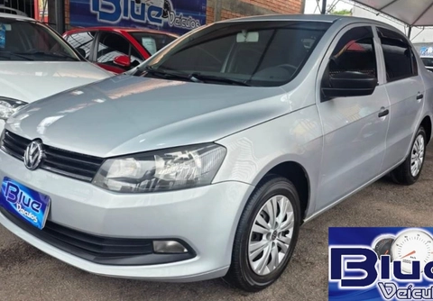 Volkswagen Voyage 2015 Prata — foto 1 de 3