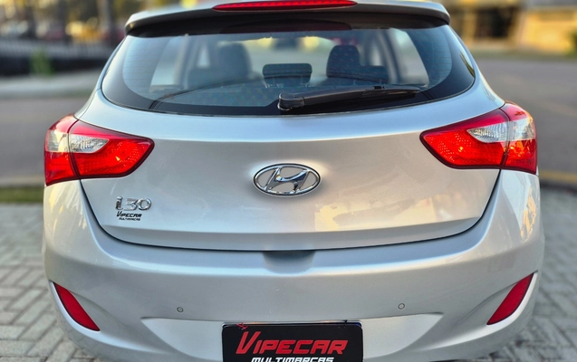 imagem-https://www.socarrao.com.br/sc-vehicle-images-prod/1026413/1776976978573-MjAyNjA0MjNfMTcyNzI0LmpwZw.jpg