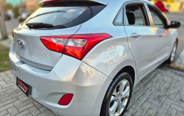imagem-https://www.socarrao.com.br/sc-vehicle-images-prod/1026413/1776976978693-MjAyNjA0MjNfMTcyNzMxLmpwZw.jpg