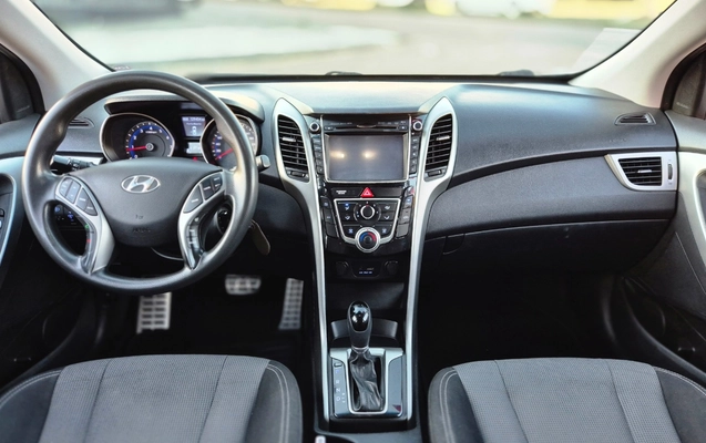 imagem-https://www.socarrao.com.br/sc-vehicle-images-prod/1026413/1776976979166-MjAyNjA0MjNfMTcyODUzLmpwZw.jpg